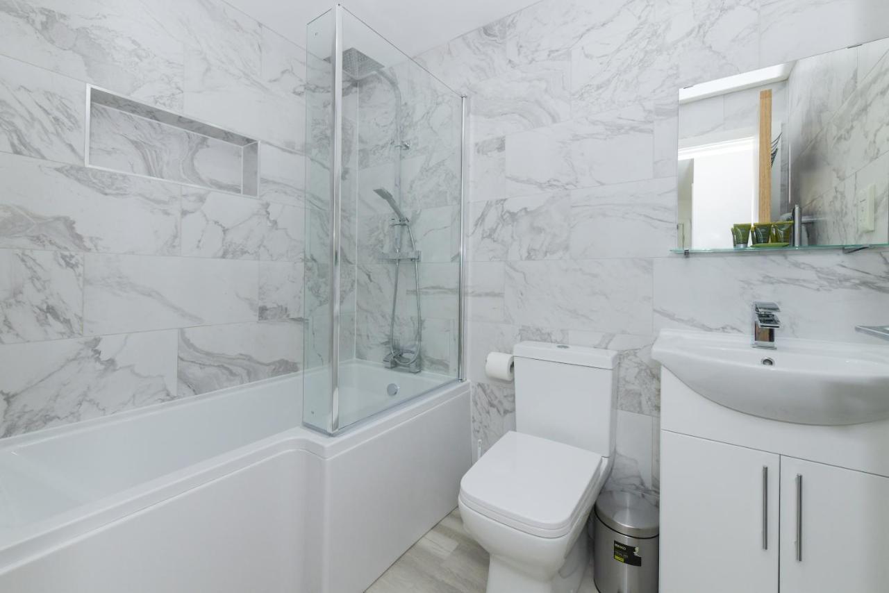 Adbolton House Apartments - Sleek, Stylish, Brand New & Low Carbon Nottingham Exteriör bild
